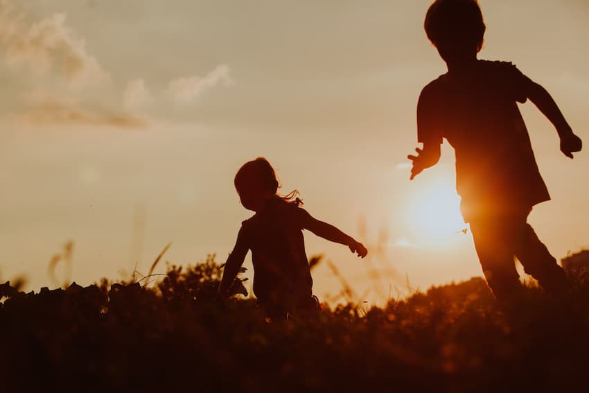 SHERMAN OAKS: FULL-TIME NANNY *Position Filled*